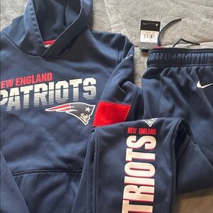 Nike Navy Patriots Hoodie and Sweatpants Set
